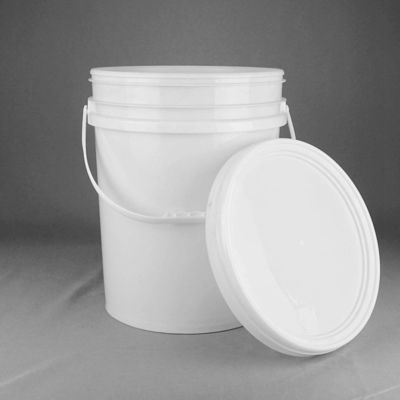উচ্চ রাসায়নিক প্রতিরোধের রাসায়নিক বালতি Hdpe 5 গ্যালন বালতি OEM